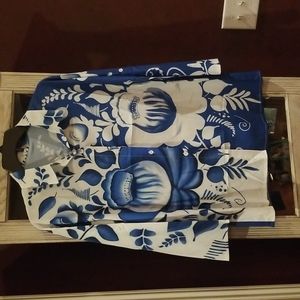Beautiful blue and white floral shirt.